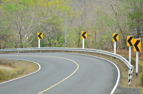 Cumming car accident lawyer, Cumming, GA – Single-Vehicle Crash on Highway 141 Injures Driver