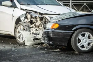 Accidente por colisión frontal